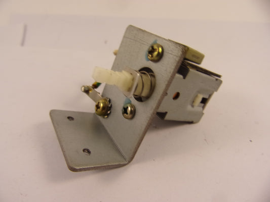 Fostex E-2 mains power switch