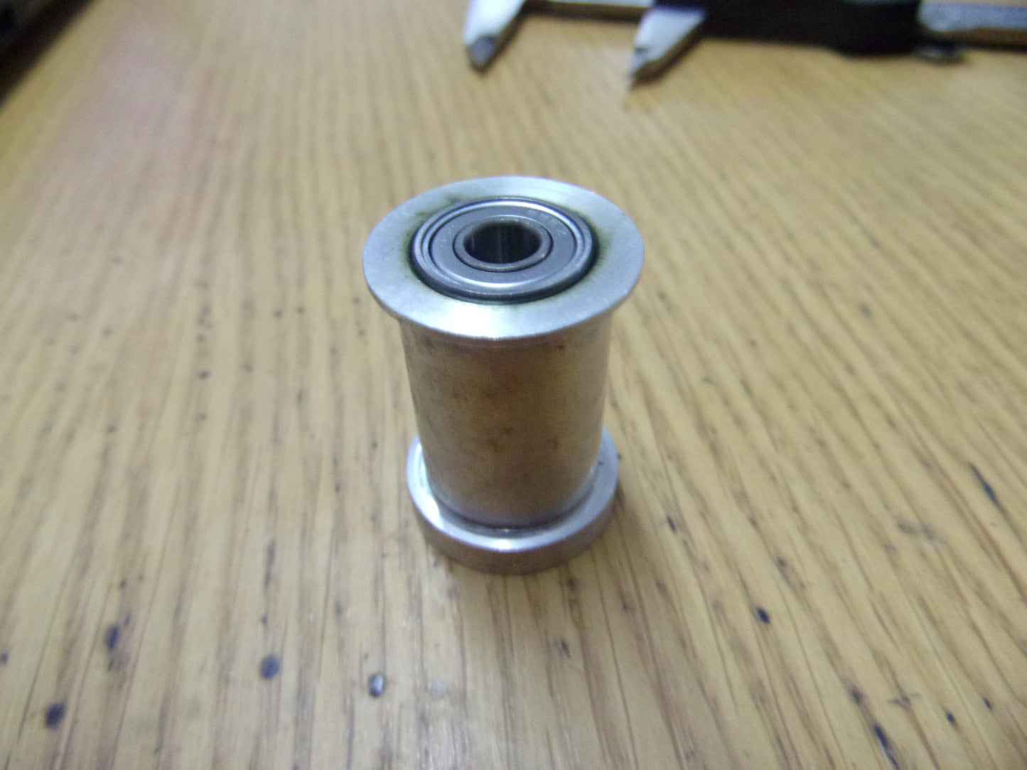 Fostex G24S Tension roller 8223202102 8223 2021 02