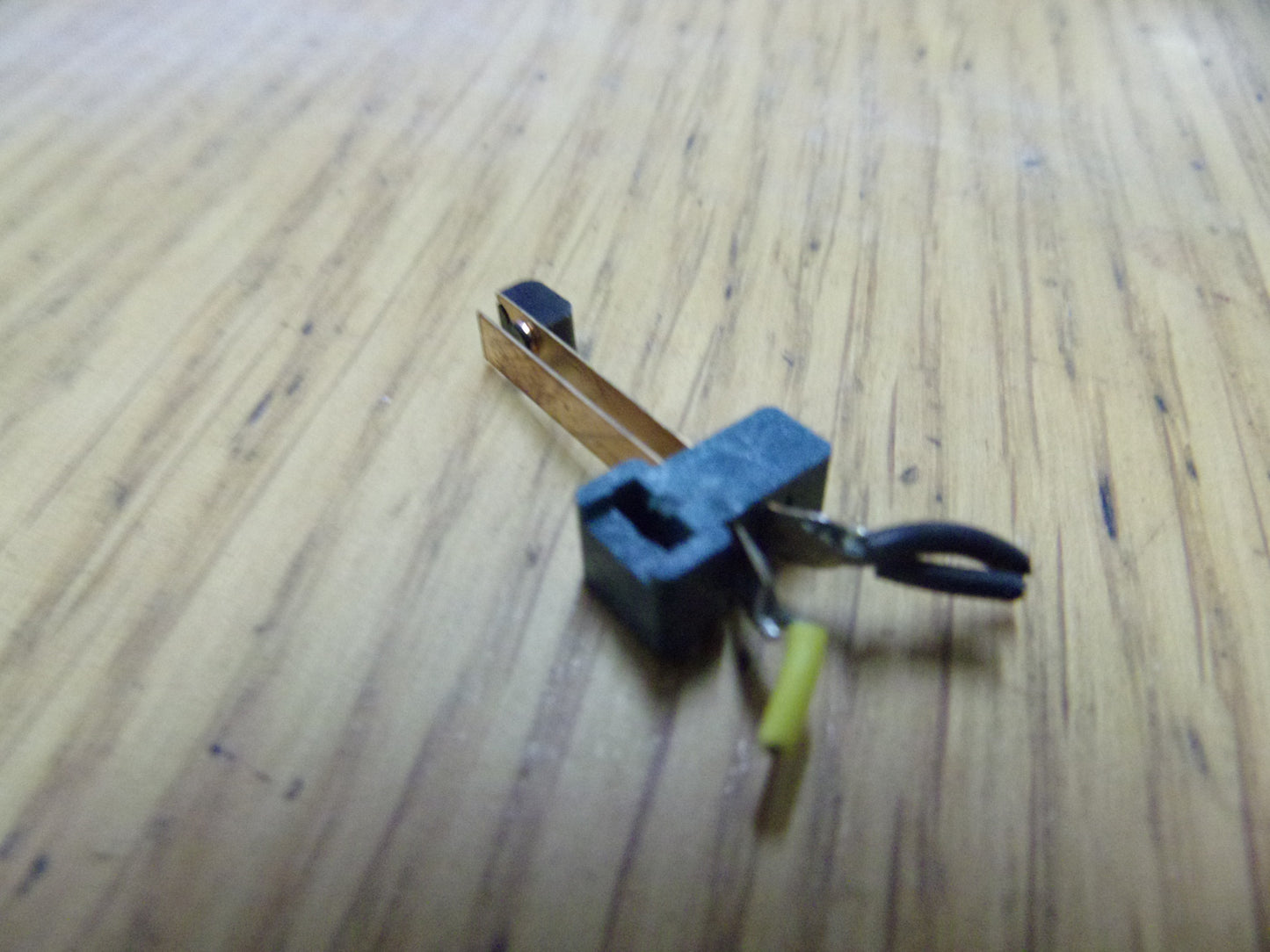 Porta 1 and 2 Leaf switch in 3 variants