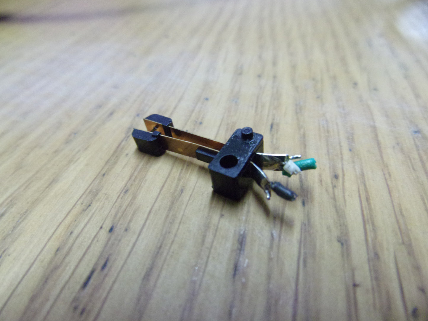 Porta 1 and 2 Leaf switch in 3 variants