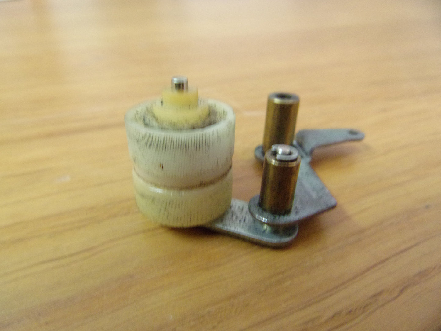 Tascam 144 portastudio idler unit