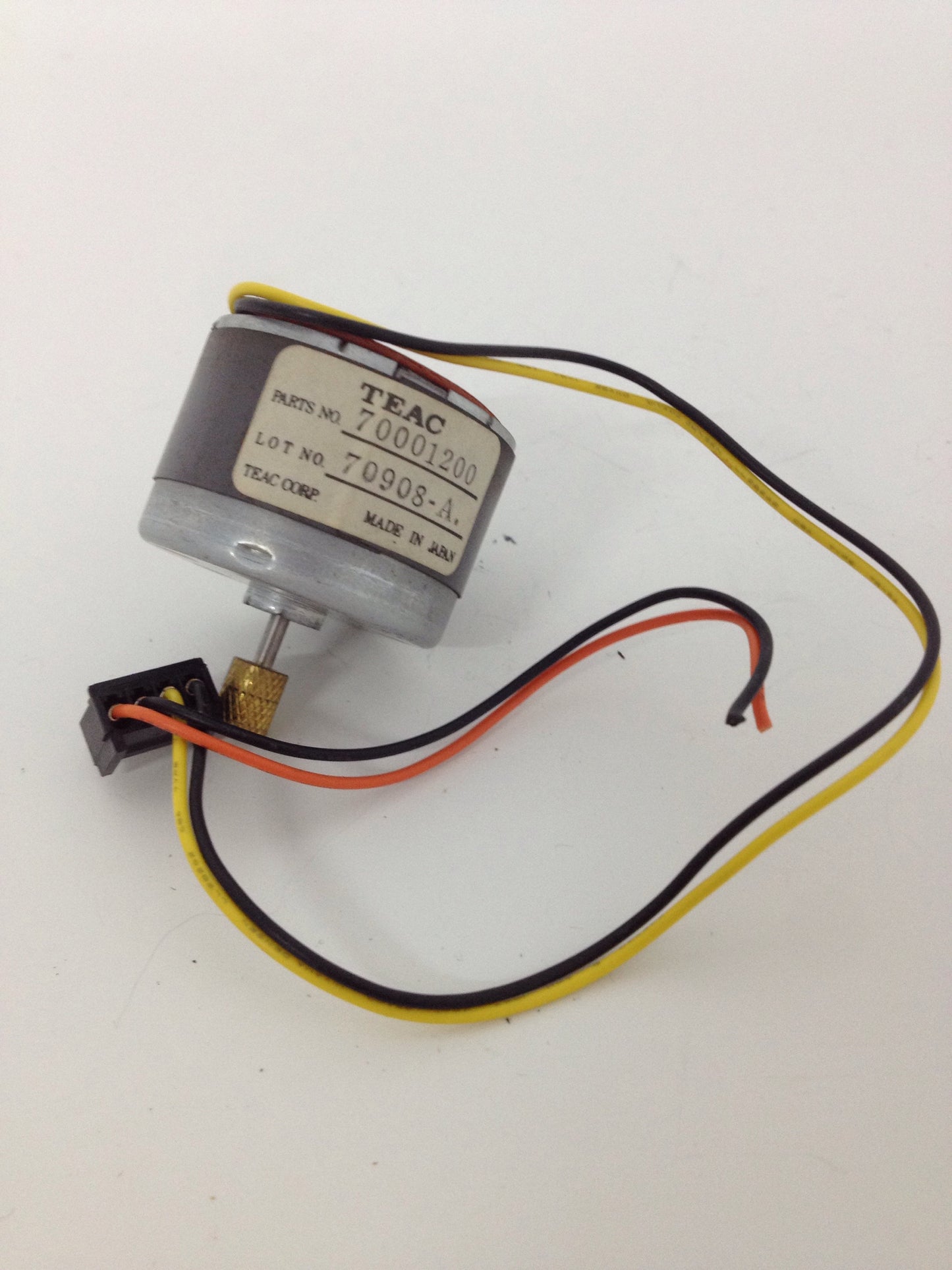 Teac ff and rewind motor 70001200 from a model 112 cassette 244 portastudio