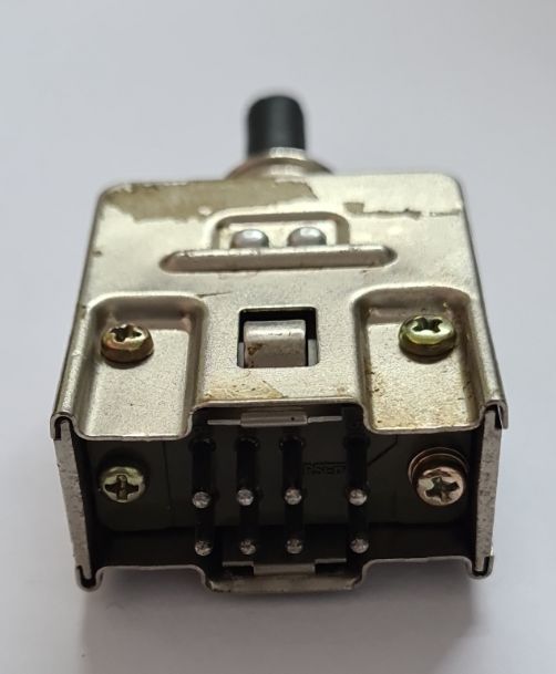 HRS Hirose waka 8 pin male plug and an odd shell
