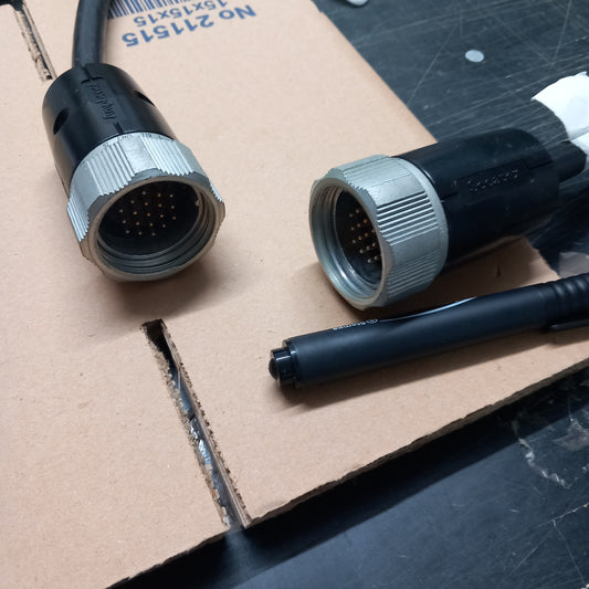 Soundcraft SM-20 and other Soundcraft large desks 19 pin PSU link power cable
