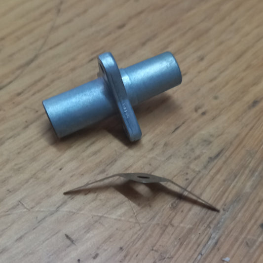 Tascam 644 capstan bearing and pressure clamp