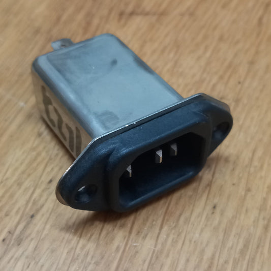 Fostex D-10 iec filter inlet