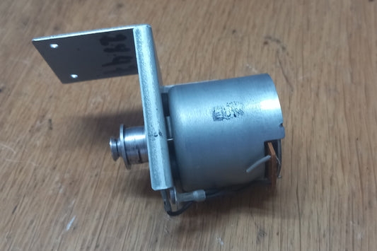 Teac CX-310 CX-311 CX-350 CX-351 CX-370 CX-371 CX-400 capstan motor 70000100 53700001-00