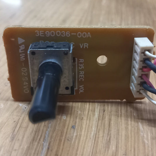 TEAC W-486C REC VOL PCB 3E90036-00A