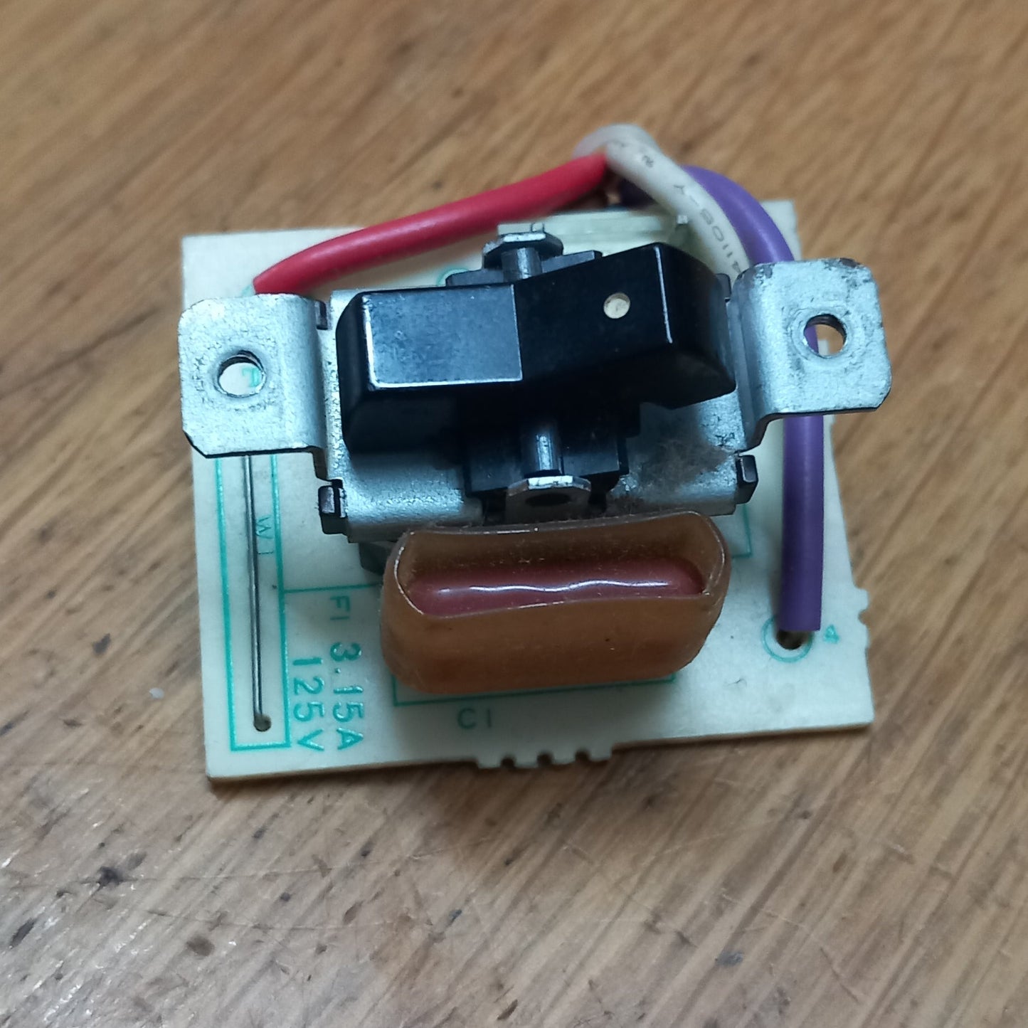 TEAC TASCAM MAINS SWITCH 52102850-00