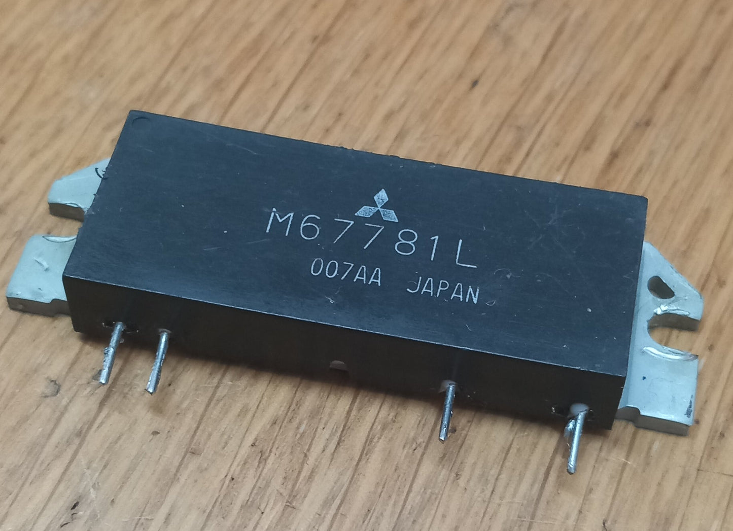 M67781L Product details 135-160MHz, 12.5V, 40W, FM