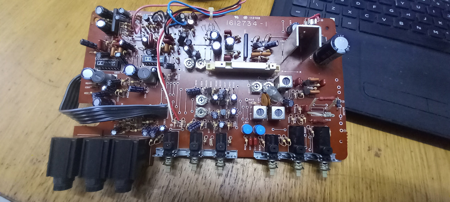 Teac V-33 main pcb 1612734-1