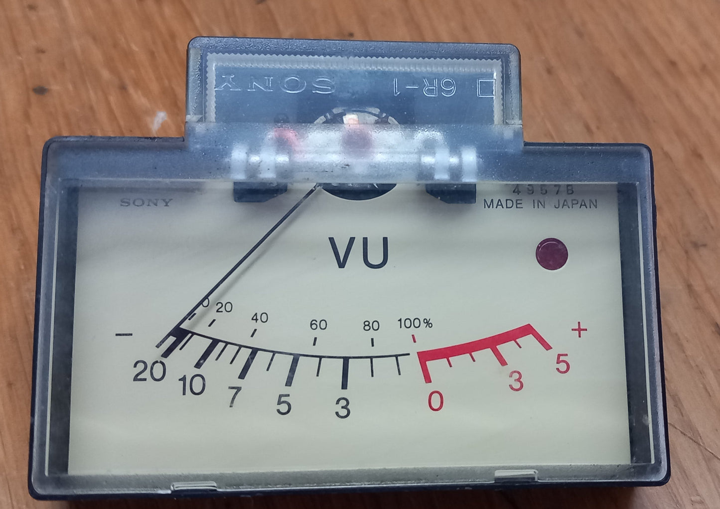 Sony TC-399 vu meter