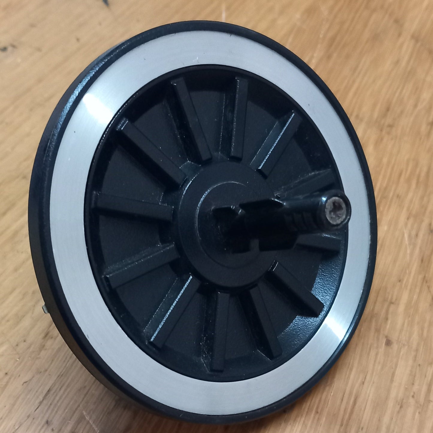 Sony TC -399 reel table in two versions