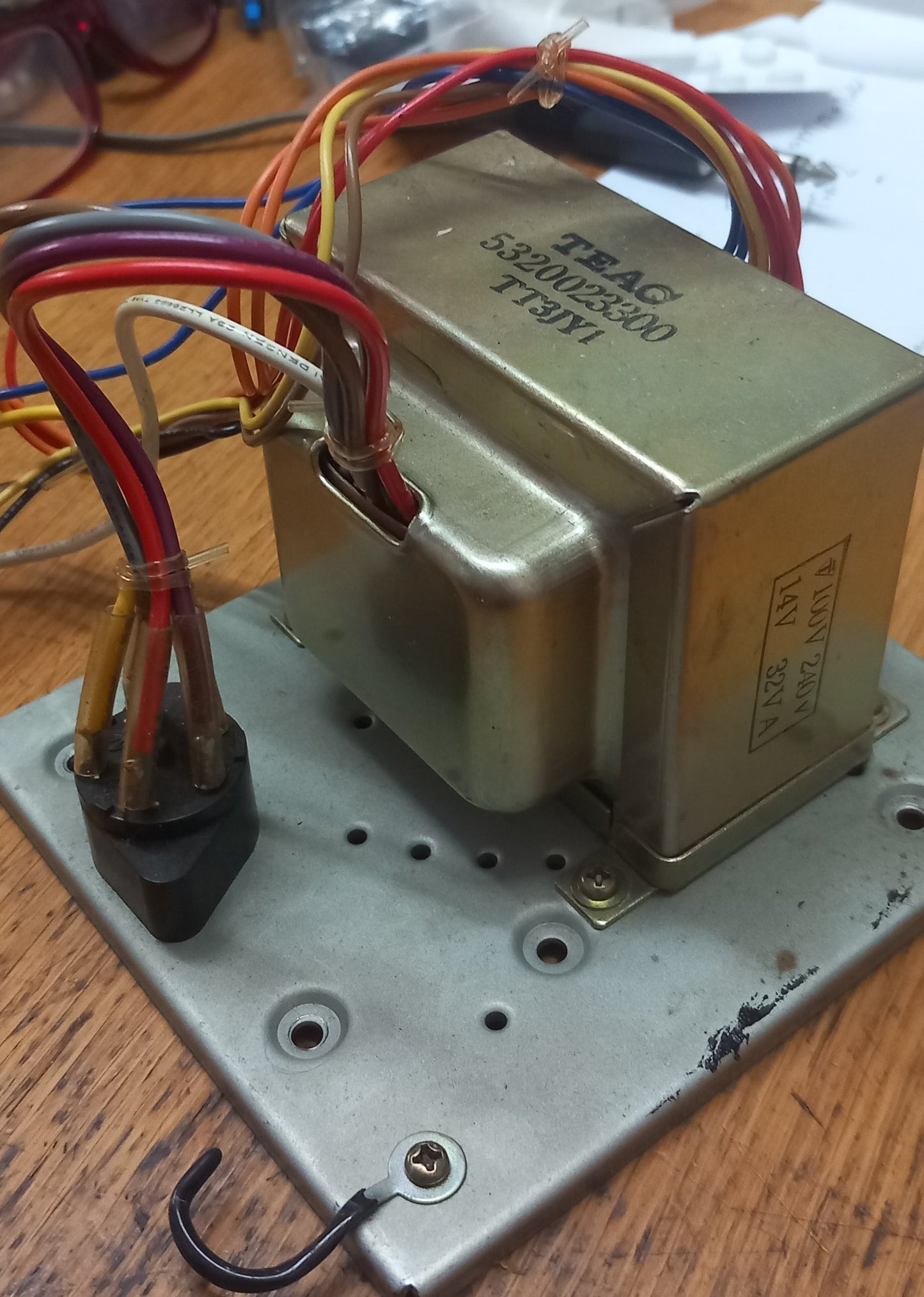 Tascam 234 transformer 5320023300 voltage looks universal set at 220 now