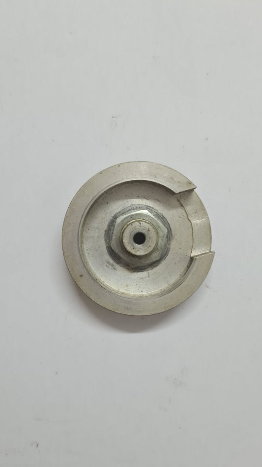 Tascam ATR-60-8 PINCH ROLLER COVER AND SCREW
