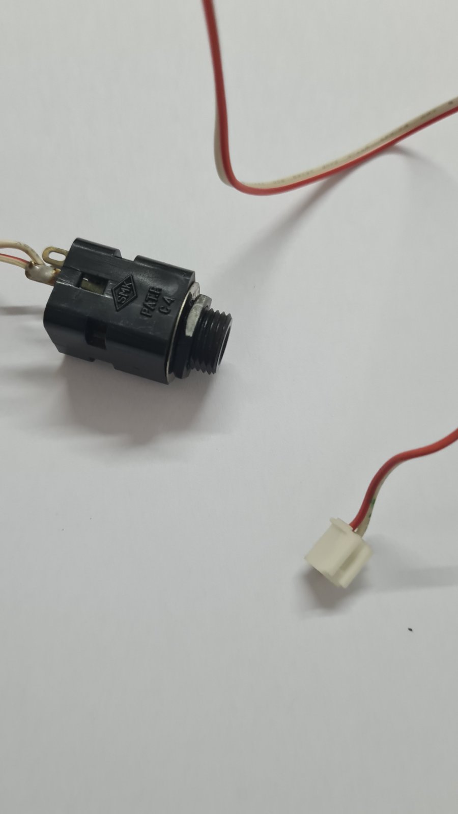 Fostex B16 1/4 inch jack socket connector