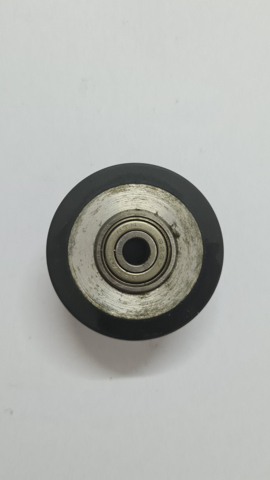 TASCAM ATR-60-8 PINCH ROLLER HUB FOR REPAIR RUBBER NO GOOD