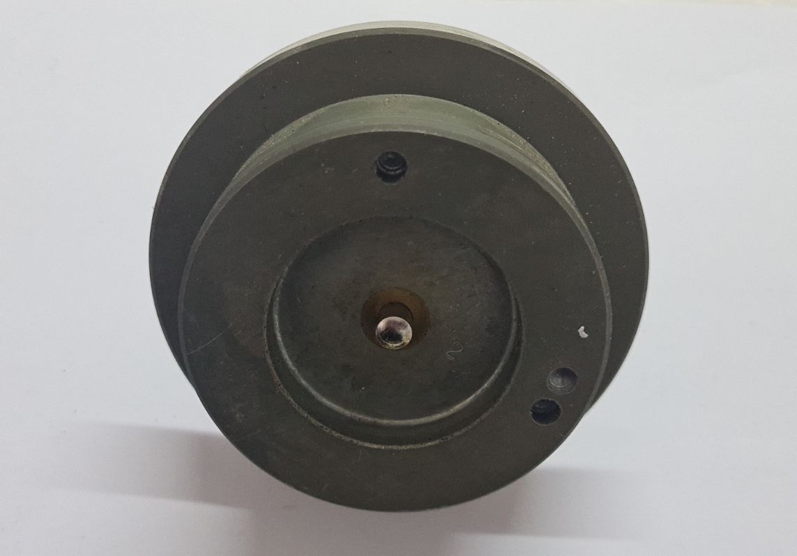 Teac X-7 X-10 X-1000 etc flywheel and shaft