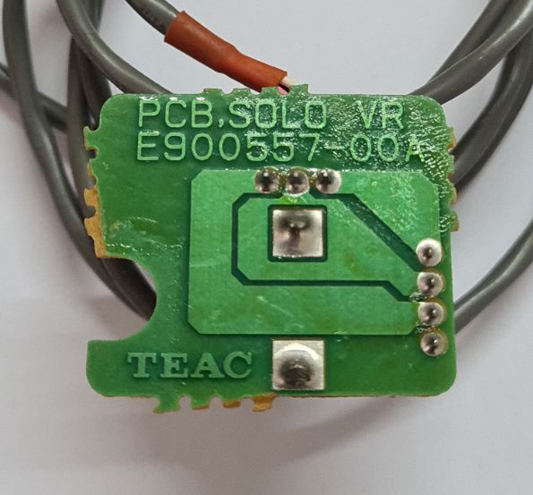 E900557-00A pcb solo not sure if from a 202 or a 322