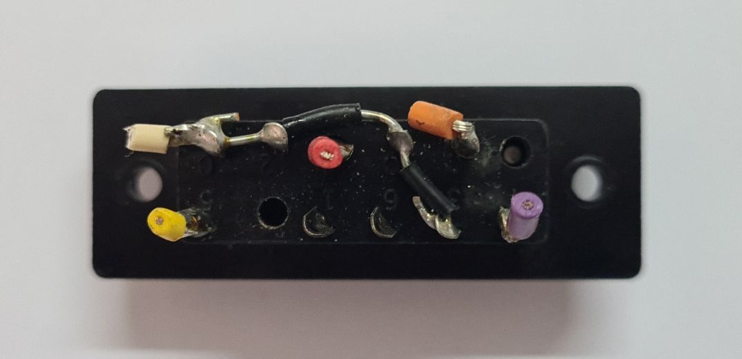 Mains voltage selector switch