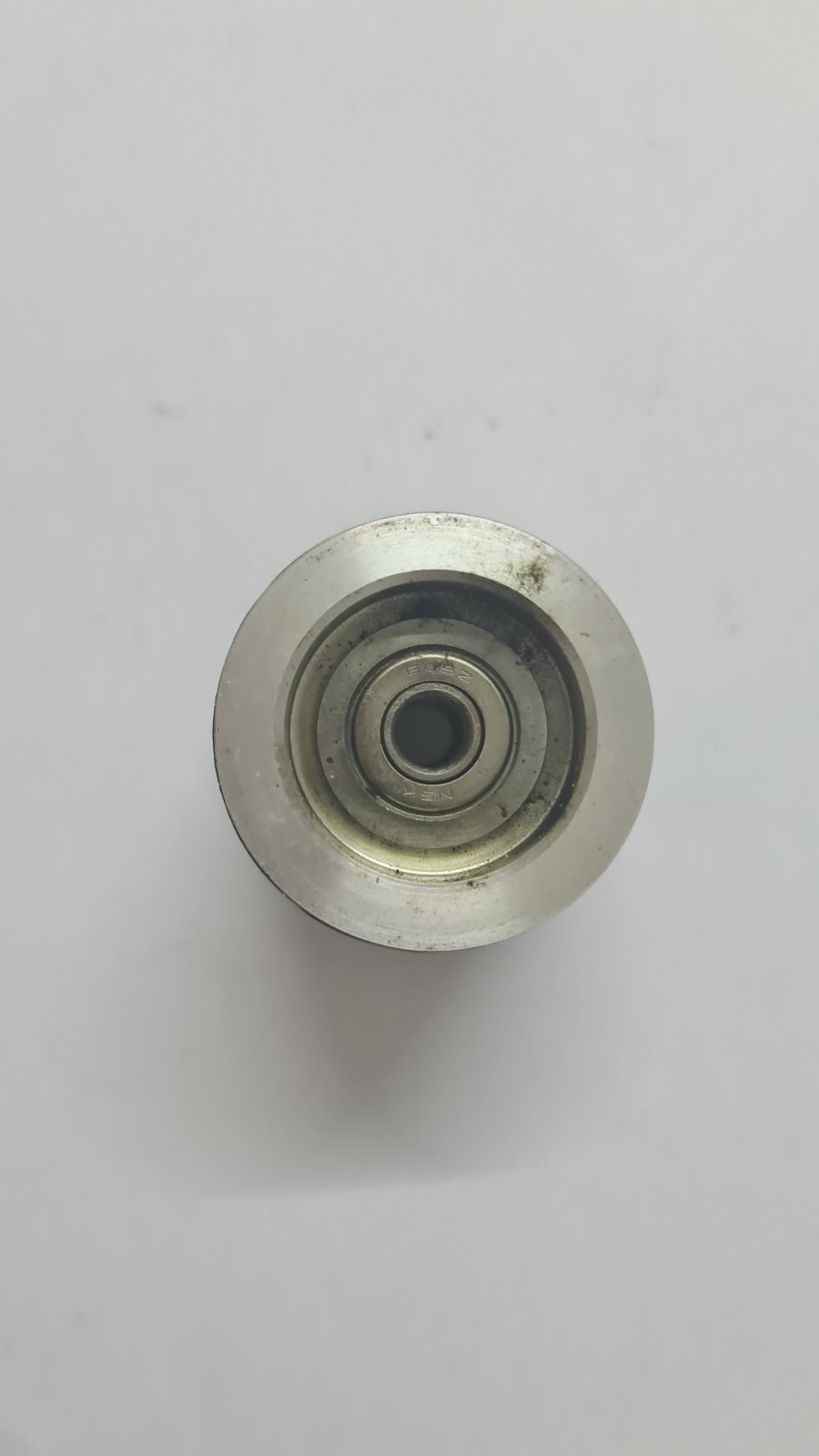 TASCAM 48 Roller guide with groove for rubber