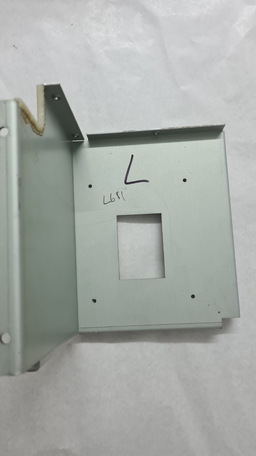 TASCAM ATR-60-8 METAL  LEFT ANGLE PLATE