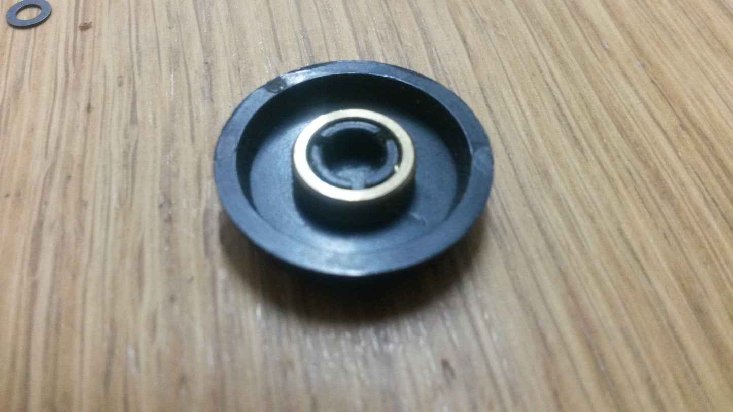 Fostex R8 Pinch wheel cap cover