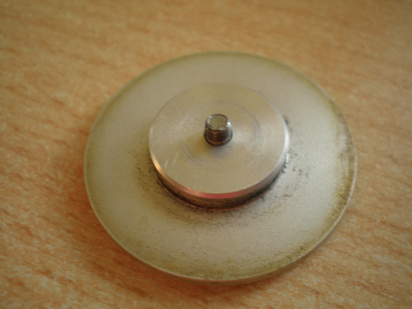 Teac 85-16 roller cap big maybe pinch wheel as well not sure