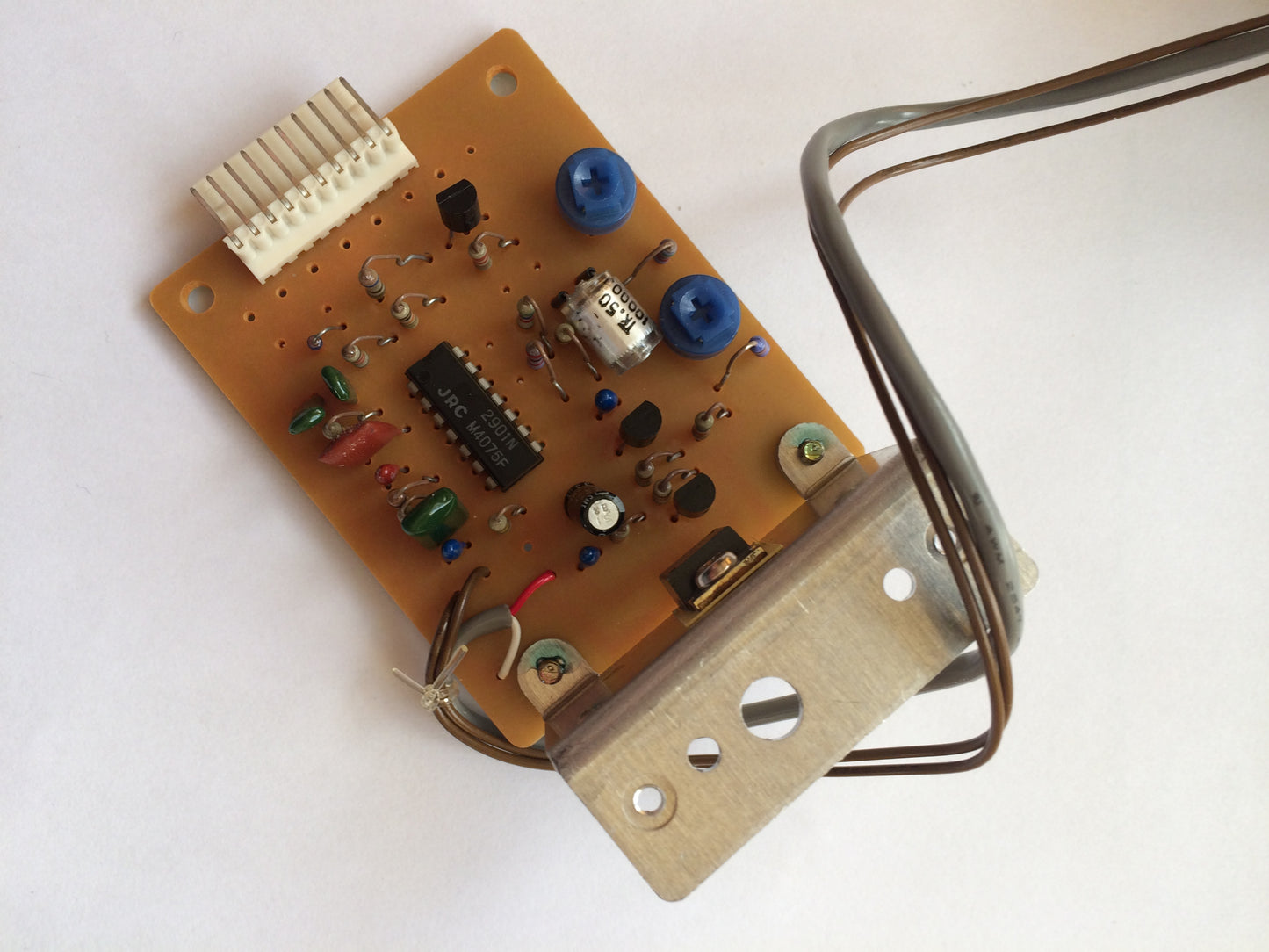 Tascam TEAC EM1450 Capstan Motor New and pcb 51675661
