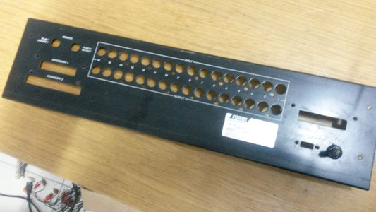 Fostex E16 Rear phono panel