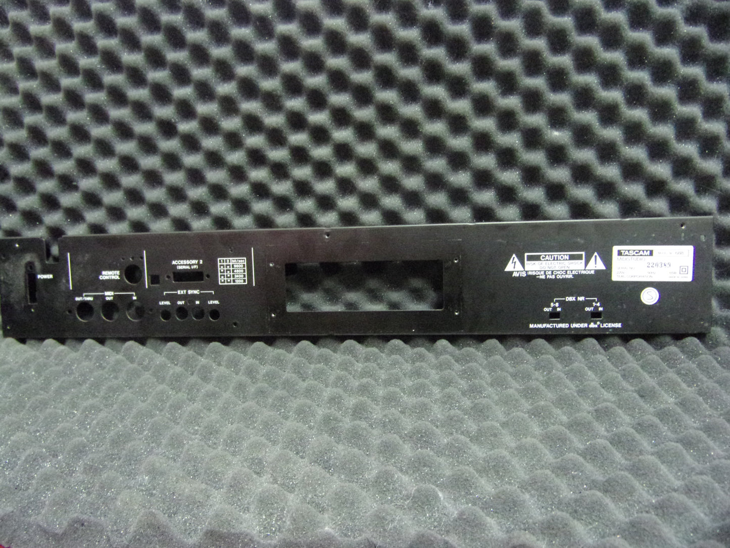 Tascam 688  rear panel