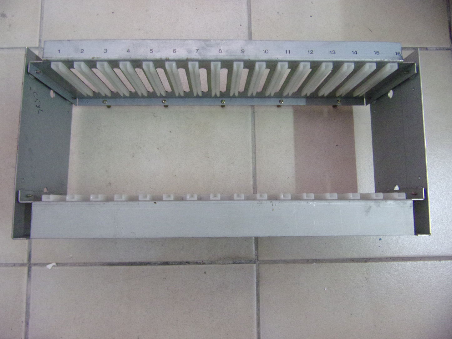 FOSTEX B-16 METAL CHANNEL CAGE