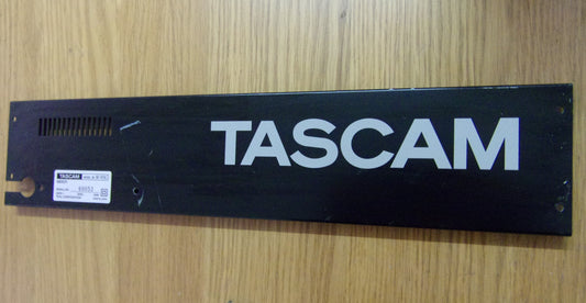 Tascam M-1016 back rear panel