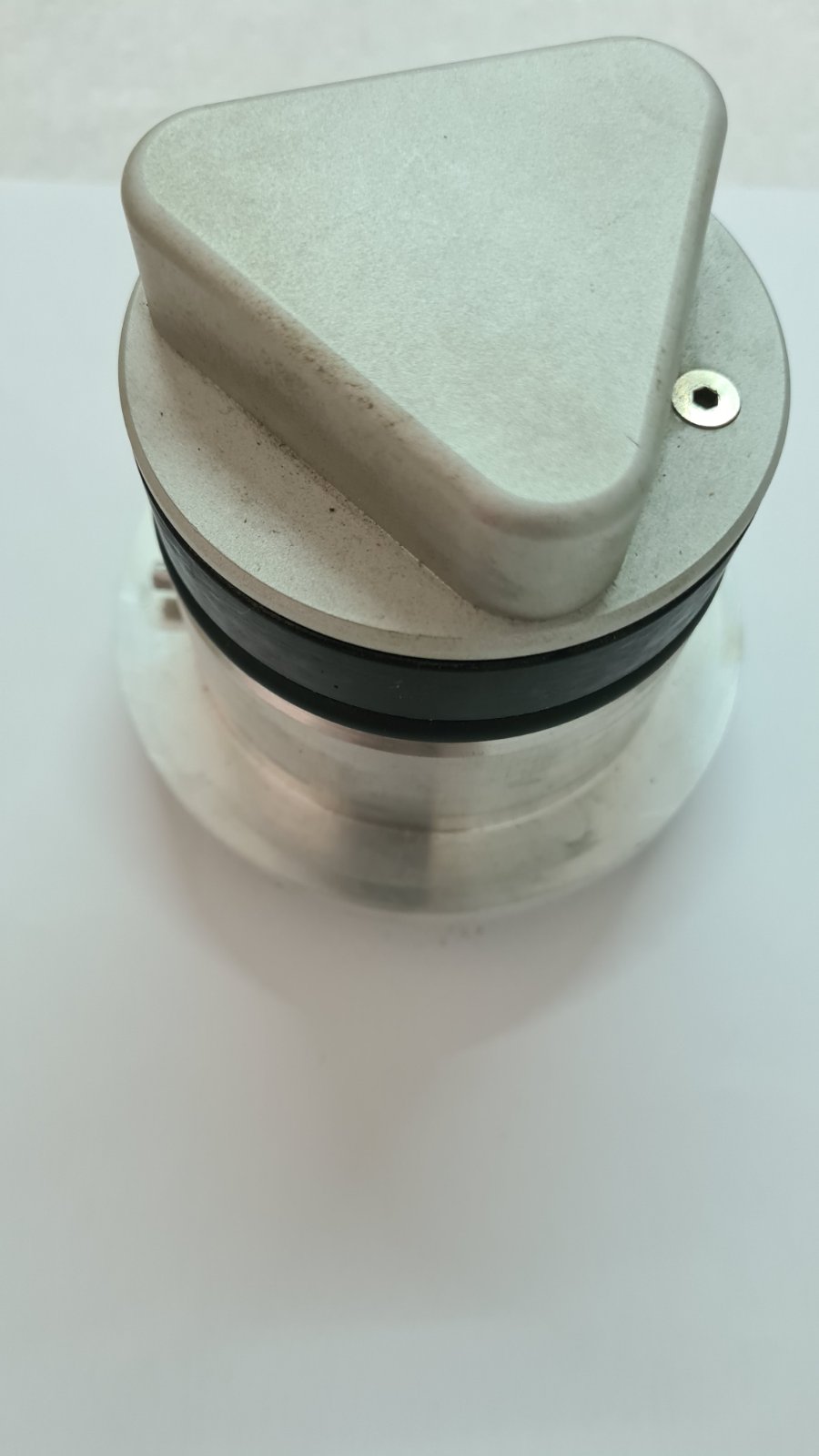 Soundcraft Saturn 624 main reel holder