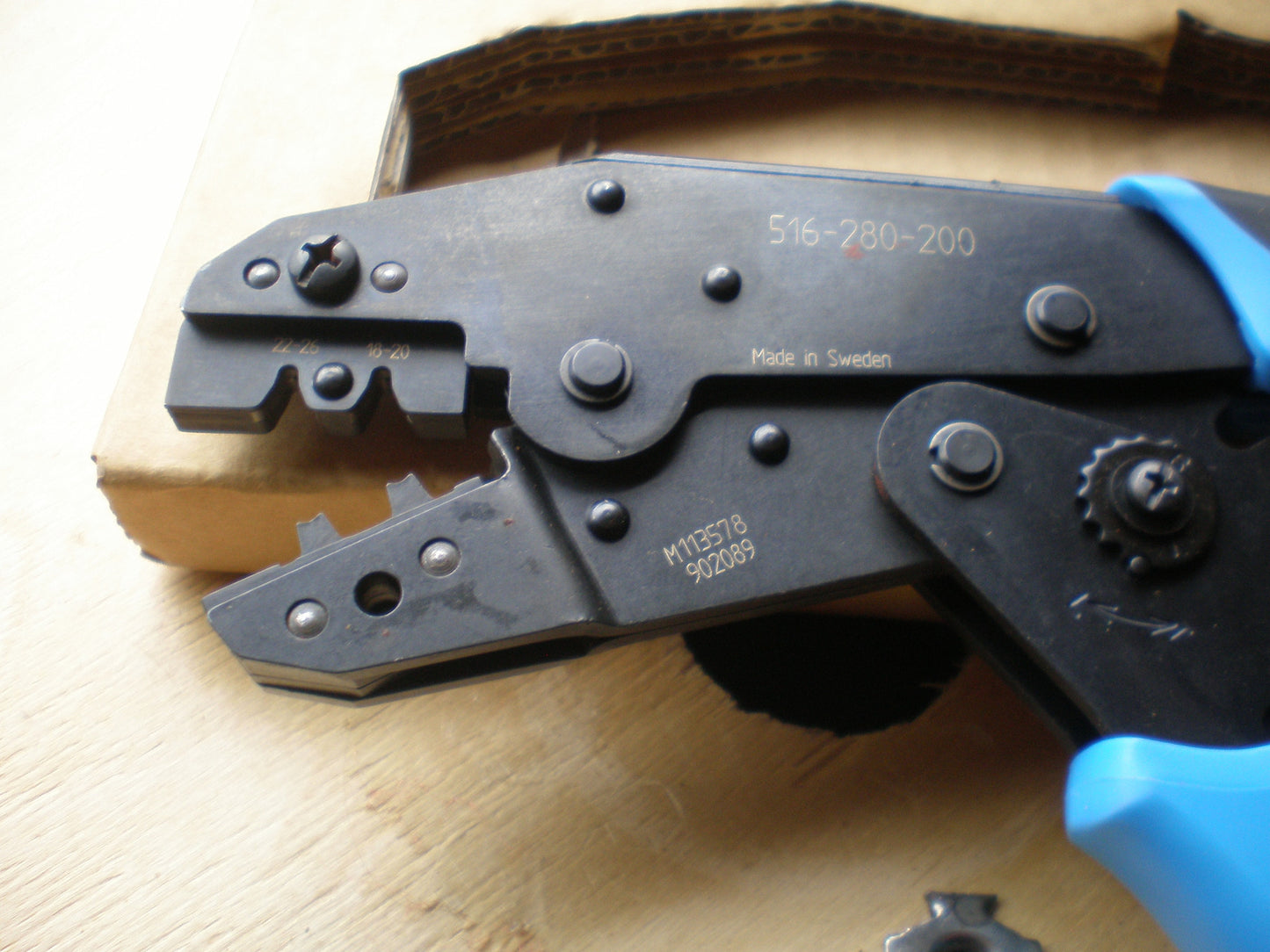 EDAC crimp tool 516-280-200 (516-280-201)