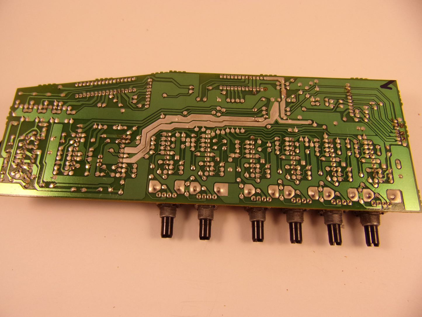 Tascam M-1016 eff-send pcb (no pcb code)