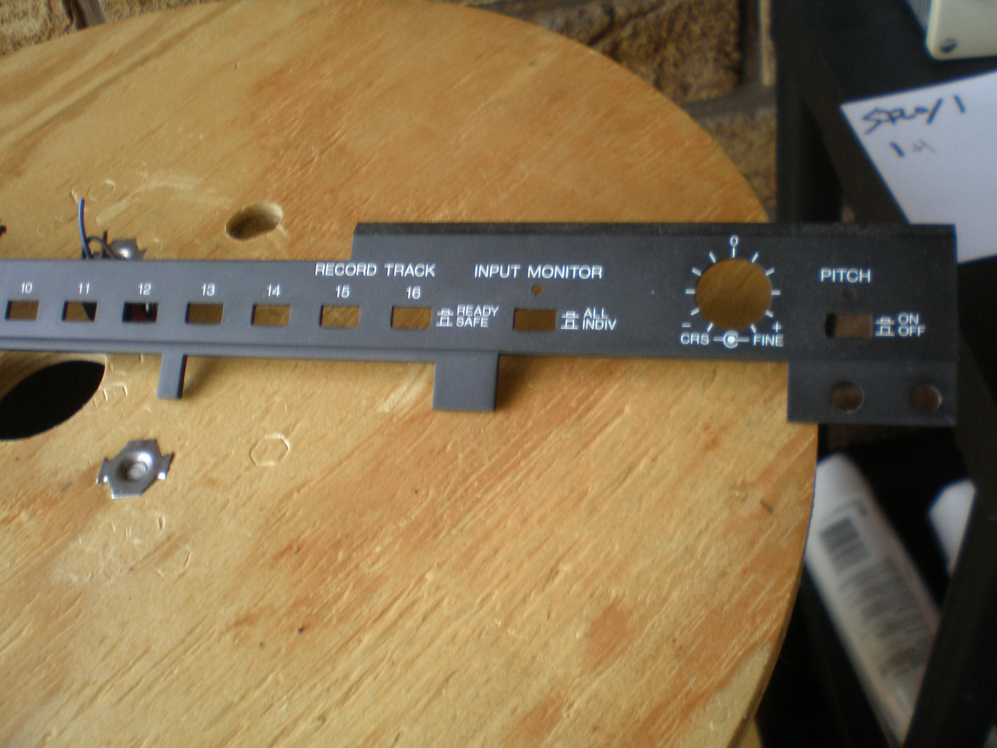 Fostex B16 metal record select panel