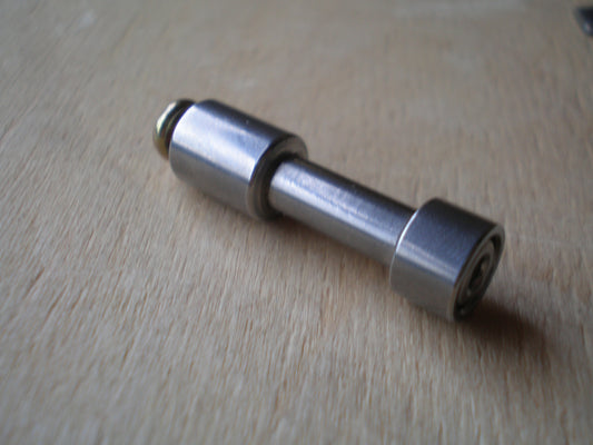 Tascam TSR-8 adjustable tape guide