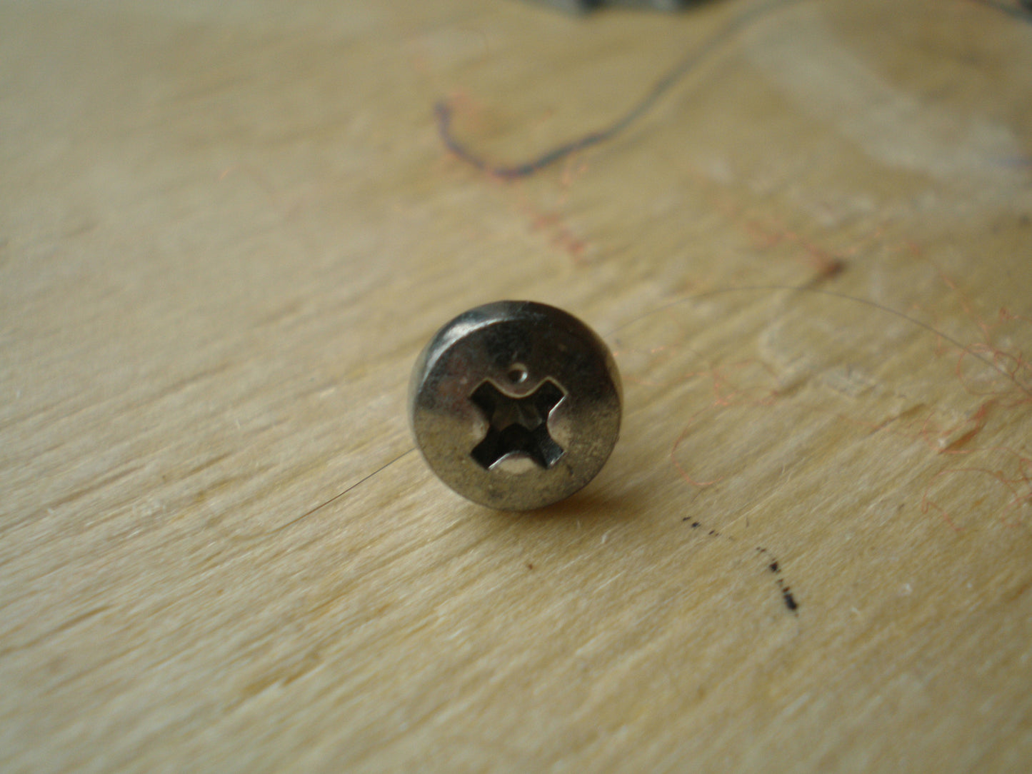 Tascam TSR8 side panel screw 10mm long 8mm wide cross head screw