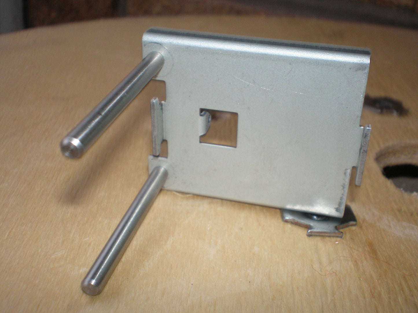 Tascam TSR 8 Tape lifter assembly