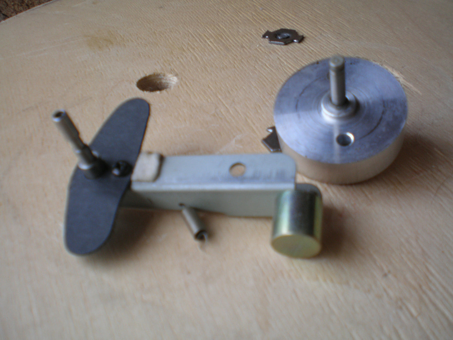 Fostex A8 Left hand side tension arm