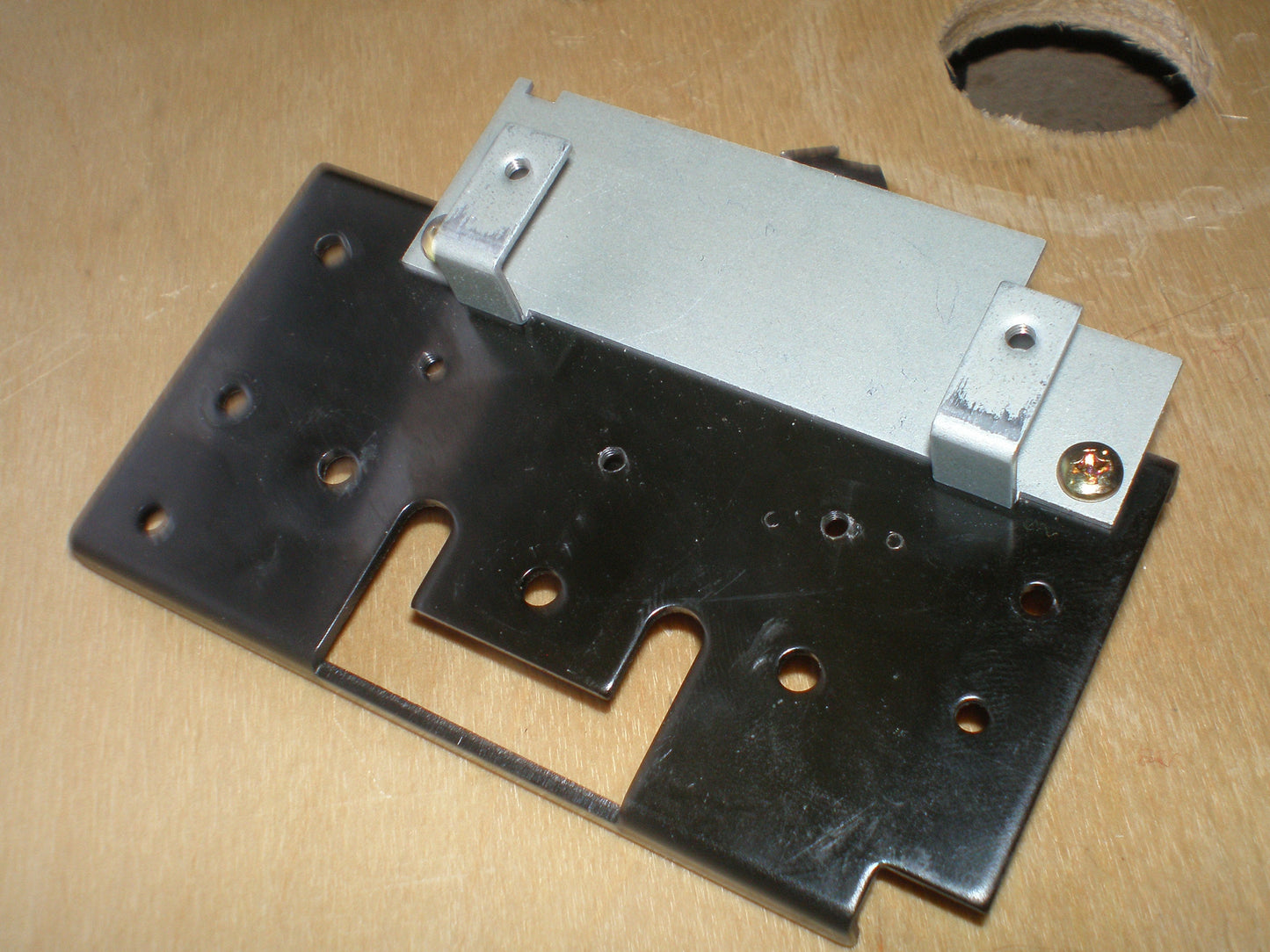Tascam TSR8 head block plate
