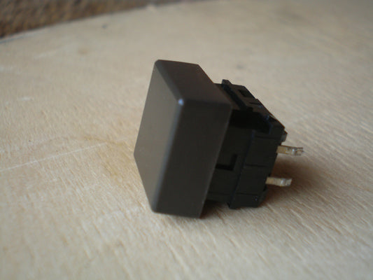 Tascam TSR 8 REW FF REC switch