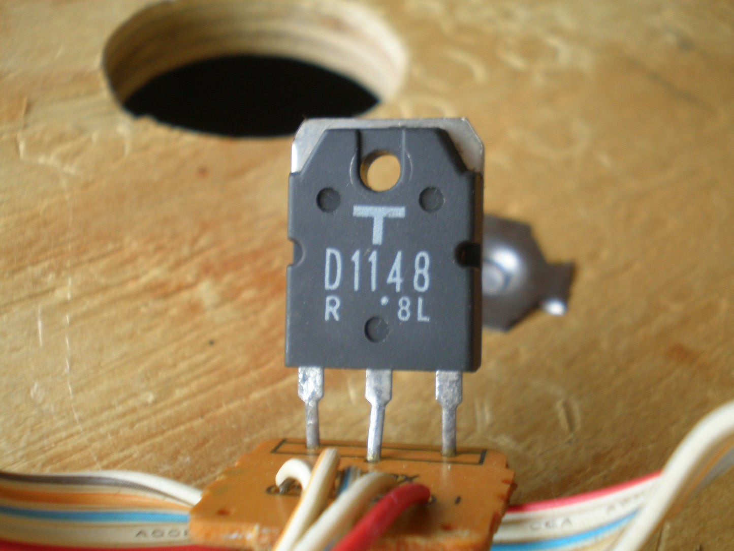 B16 motor transistors 2SD1148 on PCB