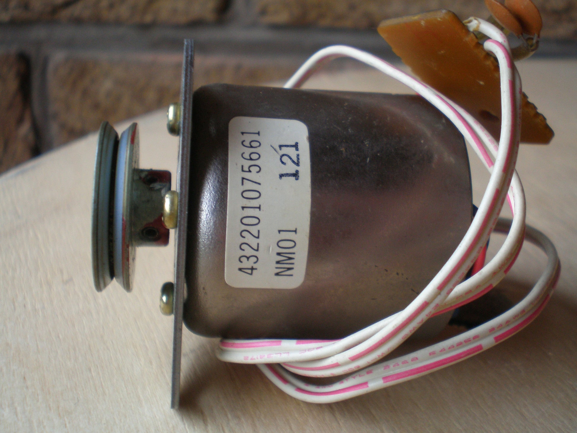 Model A series motor and pulley