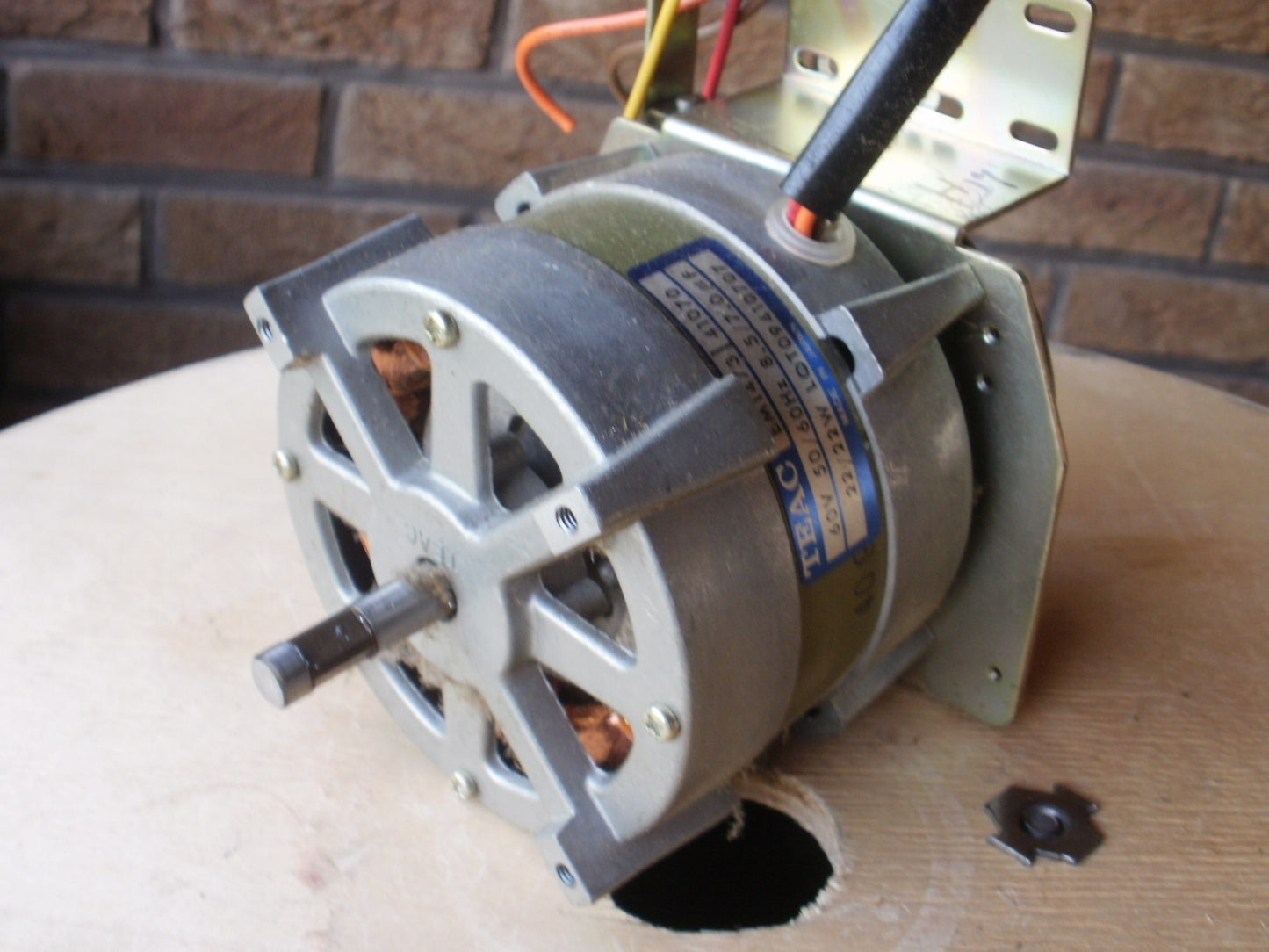 TEAC  EM1473 60 volt  reel motor used in A3340S and other models