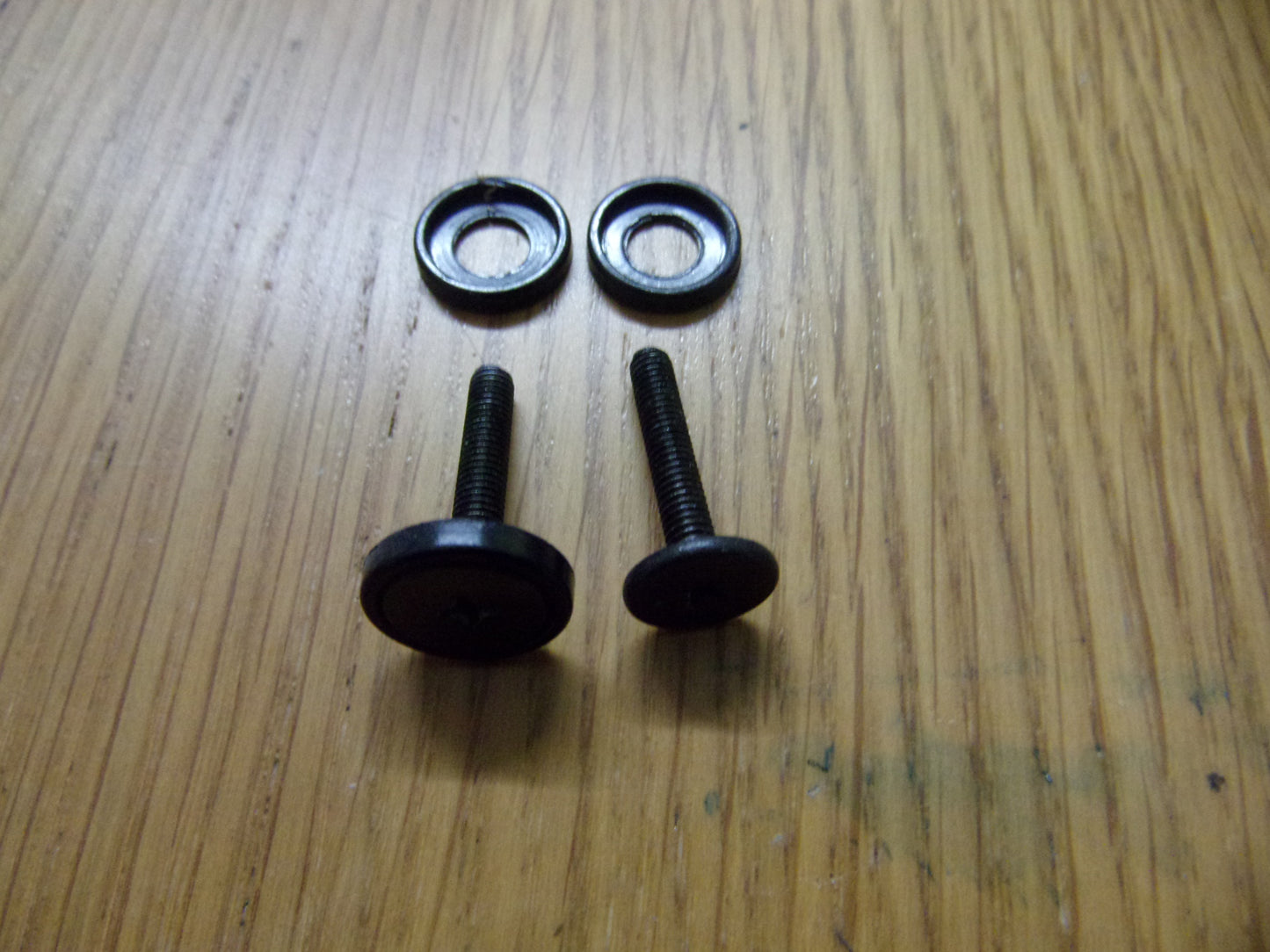Teac A-2300SX and A-3300SX and others side panel or front panel bolt