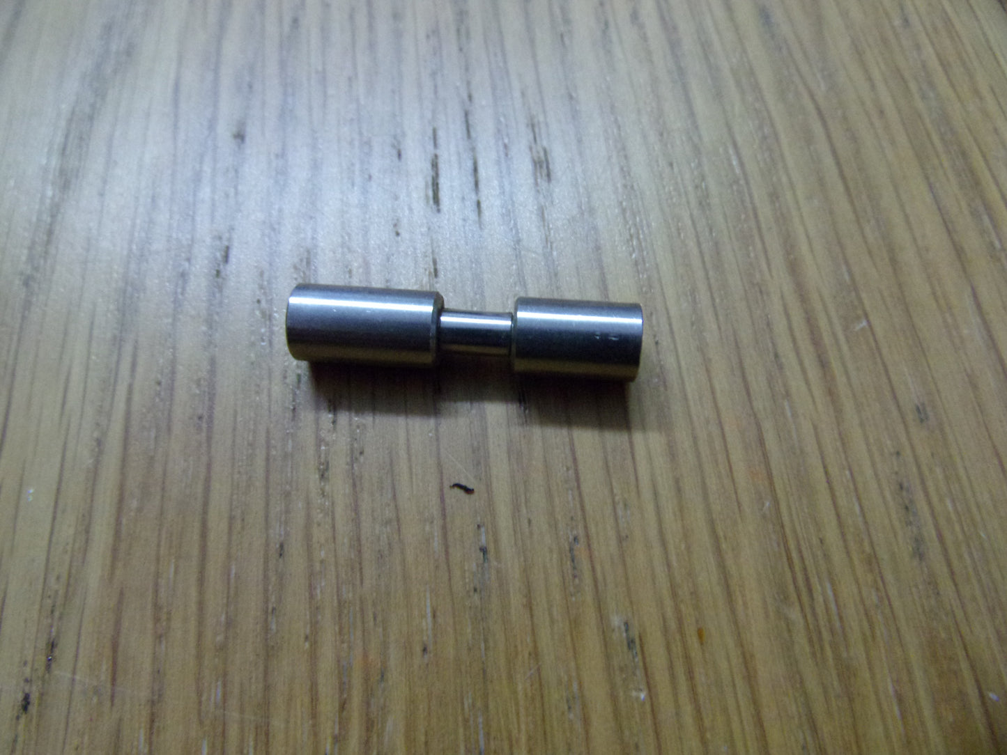 Teac A-2300SX A-3300SX 30mm tape guide peg 1/4 inch