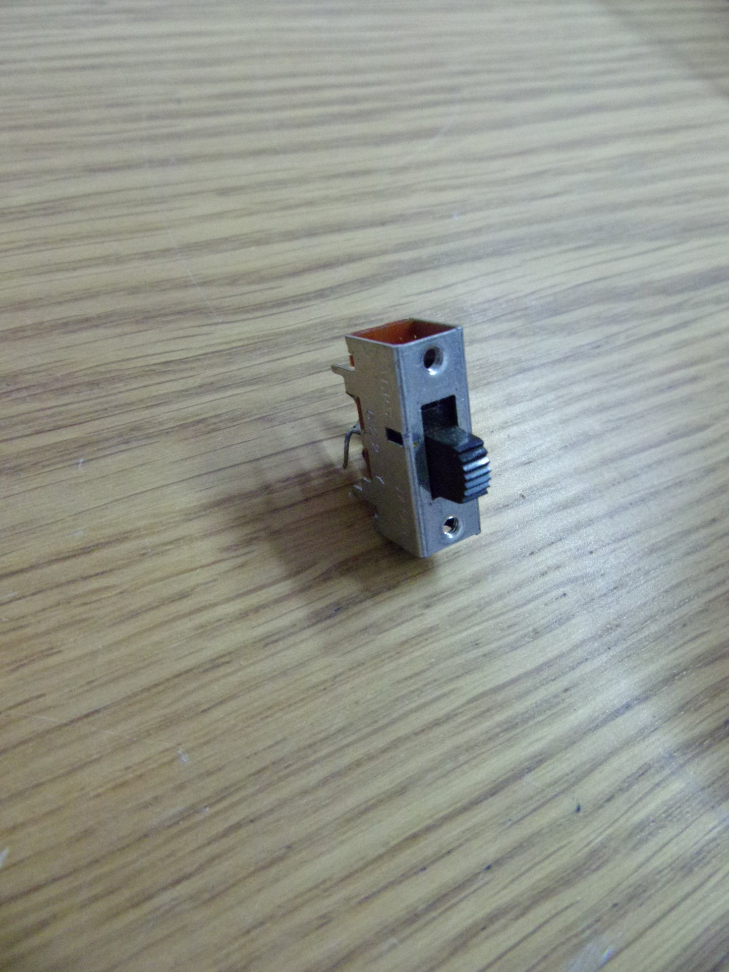Tascam 688 DPST (6 tag switch)
