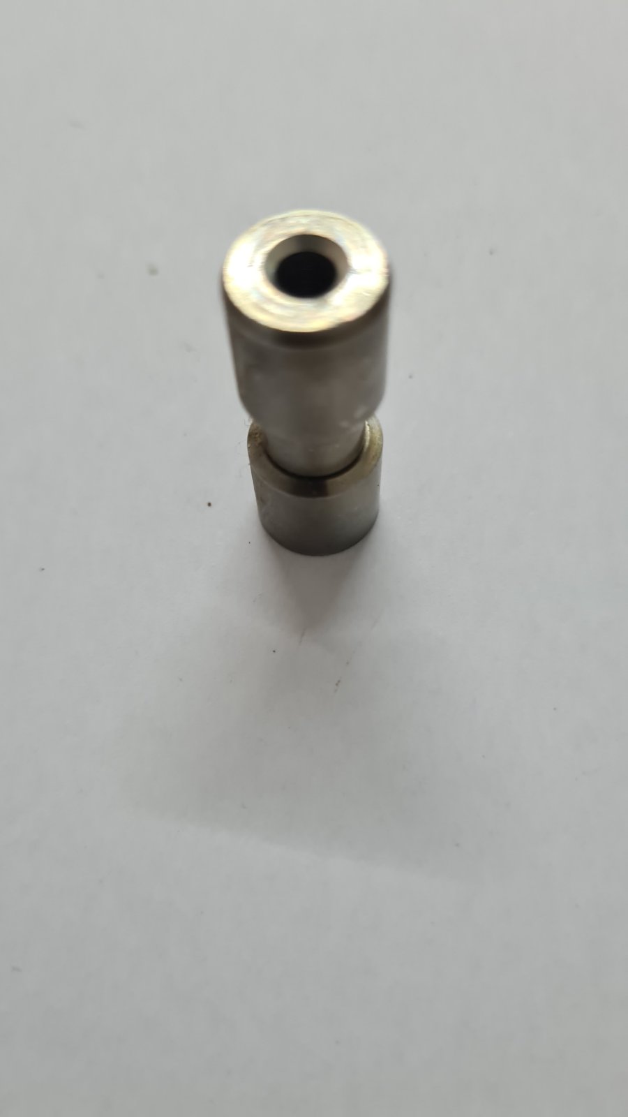Teac A-4010S LARGE TAPE PEG